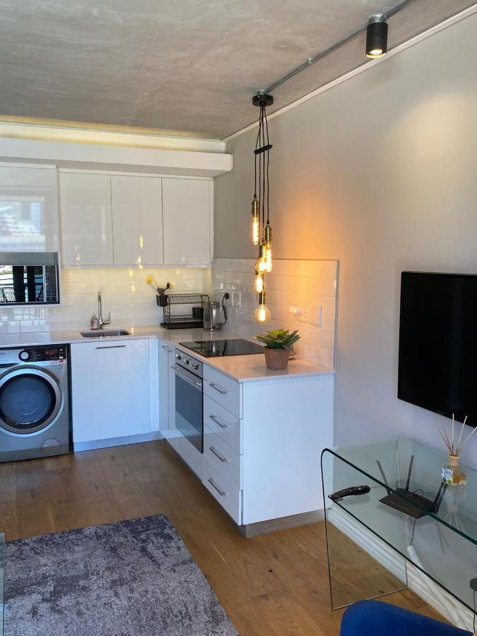 Modern Apartment In The Docklands, De Waterkant, Cape Town Stunning Views, Gorgeous Pool Deck المظهر الخارجي الصورة